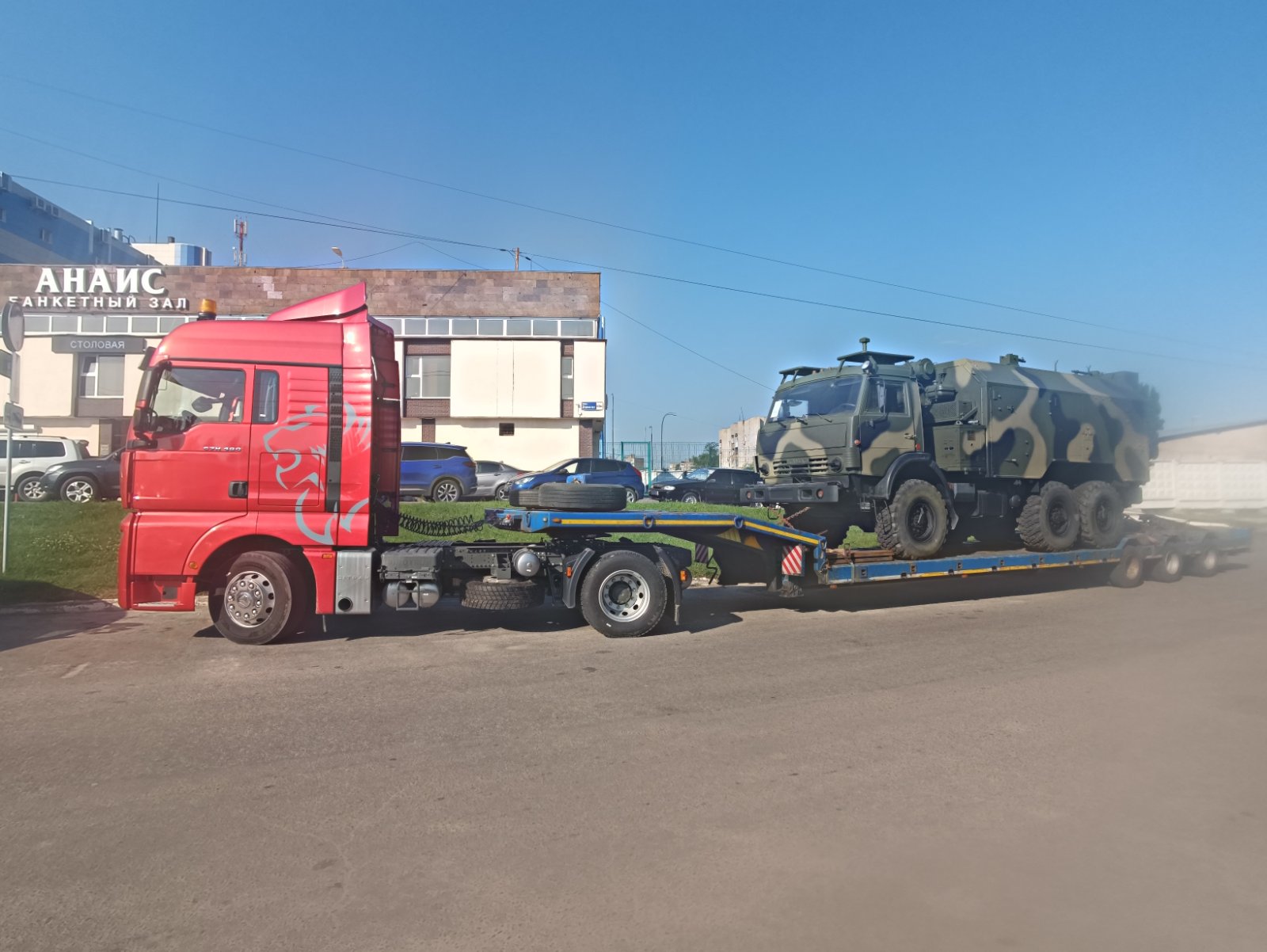 Перевозка военной техники из Воронежа тралом